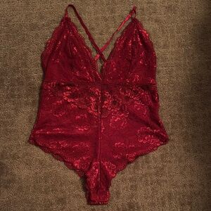 Elegant Red Lace Bodysuit Women’s Size Small